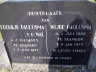Grafsteen: Wybe Paulusma (geb 3 jul 1886) en Froukje van der Wal (geb 2 jul 1885)