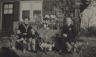 Foto: H.W. Stol (geb 19-okt-1917) en Saar van Dommelen (foto 1)